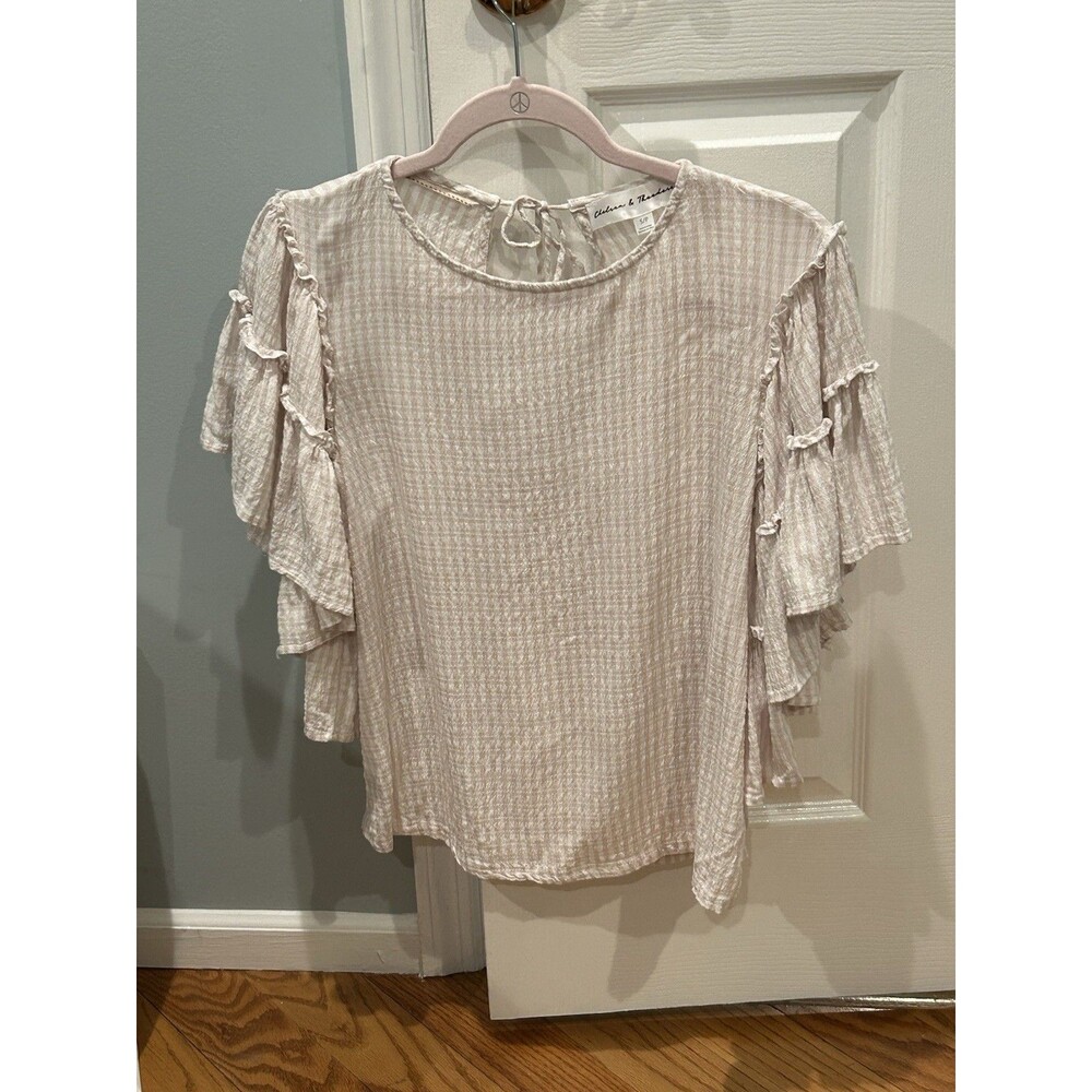 Chelsea And Theodore Beige & White Seersucker Top Size S/P